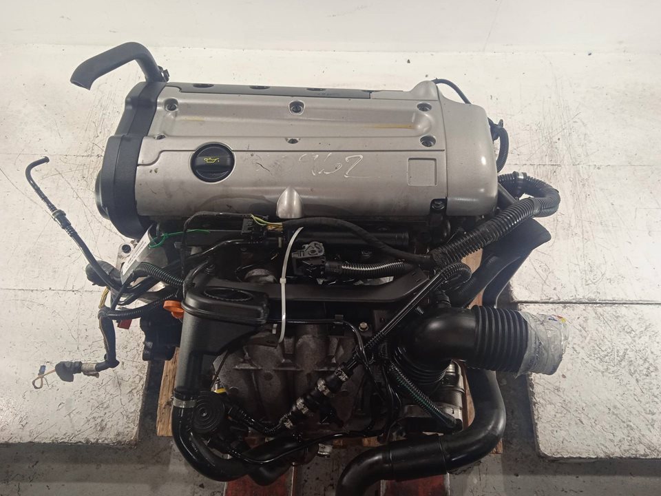 Engine PEUGEOT 406 (8B) 2.2 4621698 | B-Parts