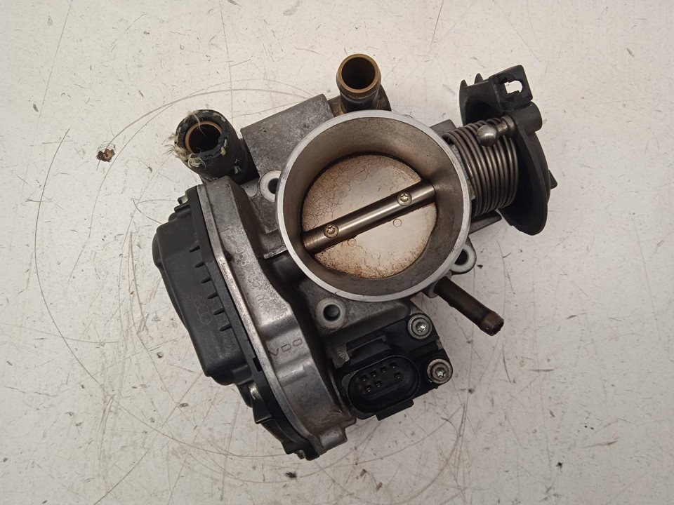 Throttle body AUDI A4 B5 (8D2) 1.8 11156505 BParts