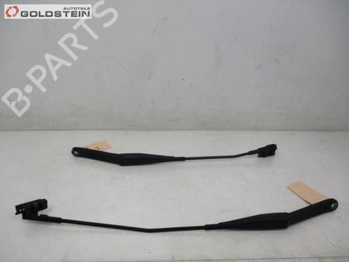 front-windshield-wiper-arm-ford-focus-ii-da_-hcp-dp-2004-2005-2006-2007-2008-2009-2010-2011-2012-2013-37098602 main image
