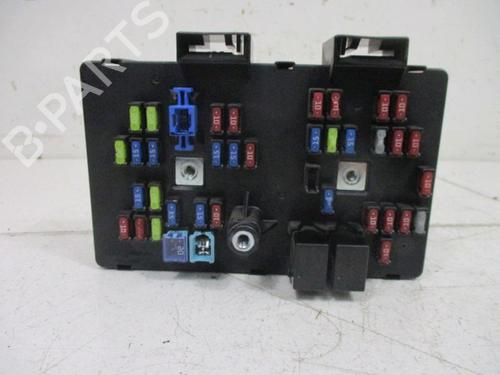 Fuse box OPEL ANTARA A (L07) 2.0 CDTI 4x4 AK62220 | C105IP