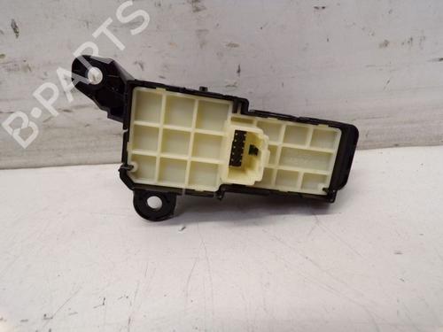 Switch TOYOTA YARIS (_P21_, _PA1_, _PH1_) 1.5 Hybrid (MXPH10, MXPH11) | BP37132444I30 - Image 4