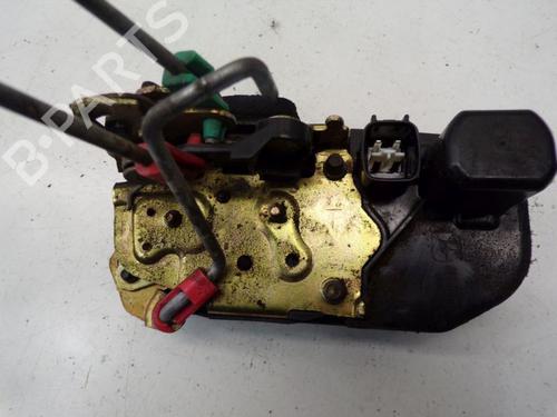 Rear left lock JEEP GRAND CHEROKEE II (WJ, WG) 4.7 V8 4x4 | BP18805342C100 