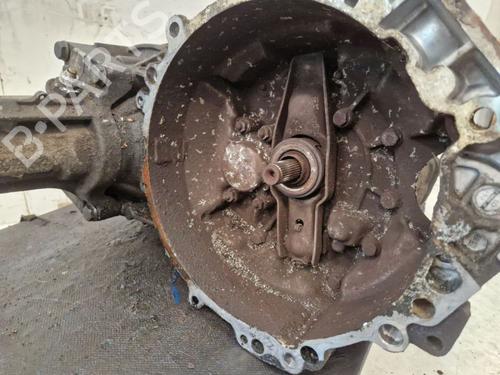 Gearkasse VW TRANSPORTER T4 Bus (70B, 70C, 7DB, 7DK, 70J, 70K, 7DC, 7DJ) 2.4 D | BP28085643M3 