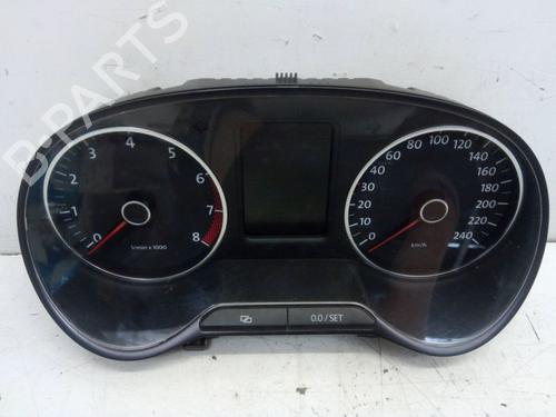 Display für VW POLO V (6R1, 6C1) 1.4 (6R1) (85 hp) 31703112