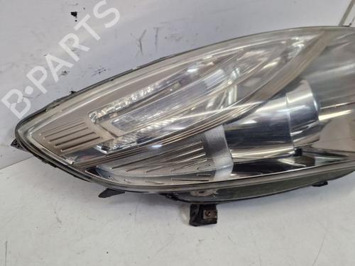 Right headlight RENAULT SCÉNIC III (JZ0/1_) 2.0 dCi (JZ0Y, JZ26) | BP32101160C29