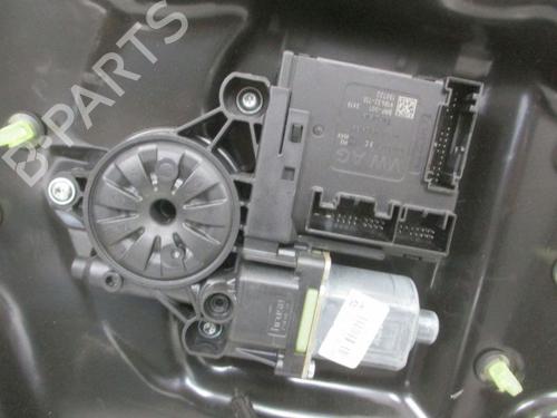 Right front window motor VW PASSAT B7 (362) 2.0 TDI | BP37108148E20 - Image 2