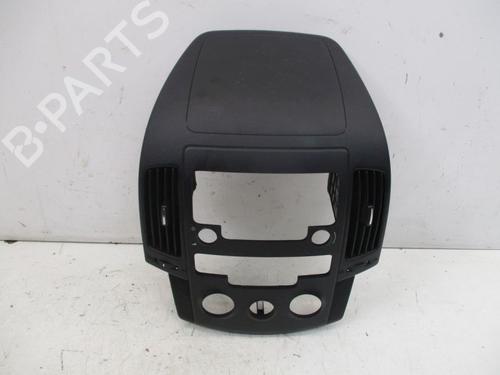 Used Wheel arch trim HYUNDAI i30 (FD) 1.4 (109 hp) 30667825