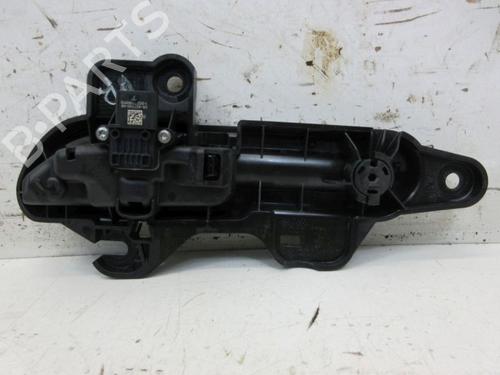 Front right exterior door handle TESLA MODEL Y (5YJY) EV Performance All-wheel Drive | BP30184491C129