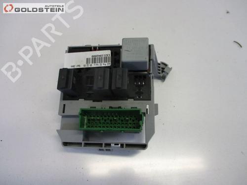Used Fuse box OPEL MERIVA A MPV (X03) 1.7 CDTI (E75) (125 hp) 25223978