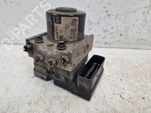 Used Electronic module VW GOLF PLUS V (5M1, 521) 2.0 TDI 16V (140 hp) 29102433
