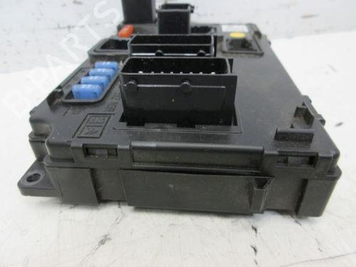 Fuse box PEUGEOT 407 (6D_) 2.0 HDi 135 (6DRHRH, 6DRHRE, 6DRHRG, 6DRHRJ) | BP19294796E1 