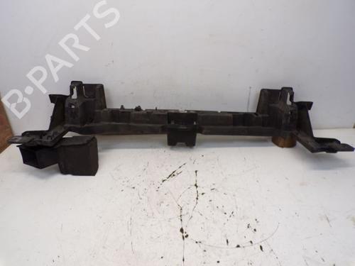 Used Crossmember PEUGEOT 5008 (0U_, 0E_) 2.0 HDi 136 / BlueHDi 136 (136 hp) 29098796
