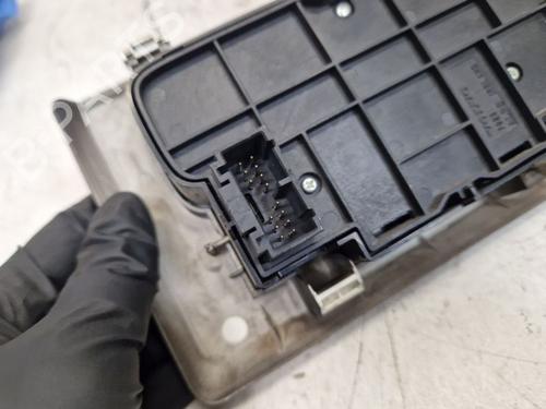 Spak kontakt VOLVO V70 II (285) D5 | BP29523442I30 
