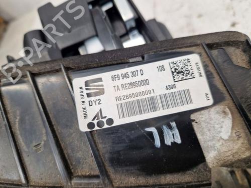 Left tailgate light SEAT ARONA (KJ7, KJP) 1.0 TSI | BP29108839C79 