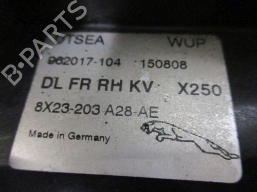Front right exterior door handle JAGUAR XF I (X250) 2.7 D | BP18800180C129 
