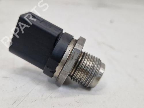 Used Electronic sensor Electronic sensor 39007656 39007656