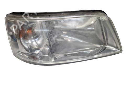 Phare droit VW TRANSPORTER T5 Van (7HA, 7HH, 7EA, 7EH) 1.9 TDI (102 hp) 32087572