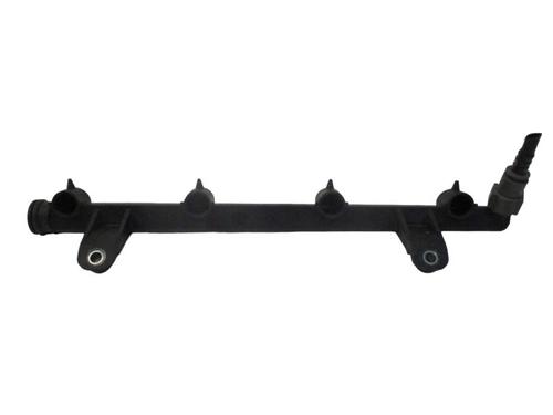 Used Injection rail Injection rail 37117150 37117150