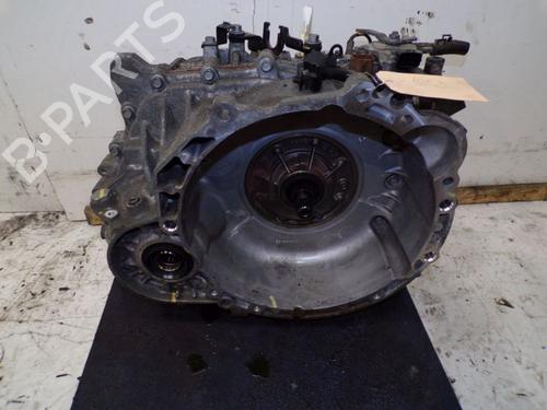 Used Gearbox KIA SORENTO II (XM) 2.4 CVVT (174 hp) 28174564