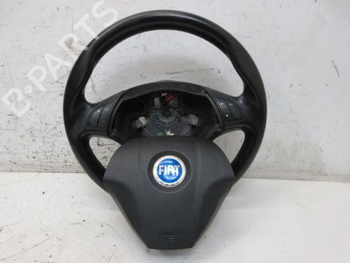 Used Steering wheel FIAT GRANDE PUNTO (199_) 1.4 (199AXB11, 199AXB1A, 199BXB1A, 199AXL1A) (77 hp) 28307233