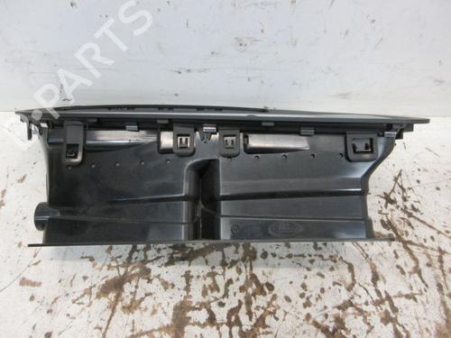 Air vent PEUGEOT 5008 (0U_, 0E_) 2.0 HDi | BP29094575I21 