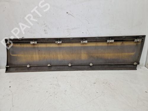 Front left wheel arch trim MERCEDES-BENZ 124 Saloon (W124) 300 D (124.130) | BP29103694C134 