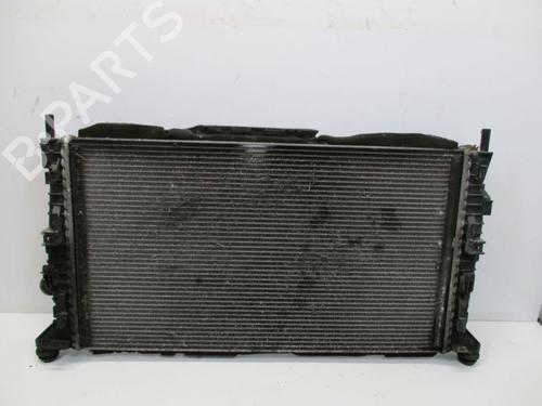 Used Water radiator Water radiator 37117069 37117069