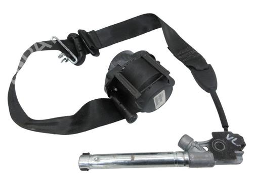 Used Front left seatbelt FORD FOCUS III Saloon 1.6 Flexifuel (120 hp) 30668235