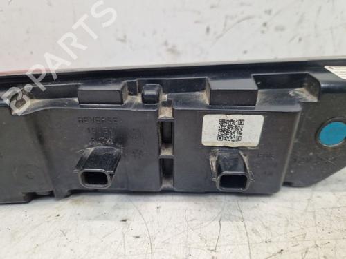 Retronebbia RENAULT MEGANE E-TECH SUV EV60 (BNJ1) | BP30085007C37 