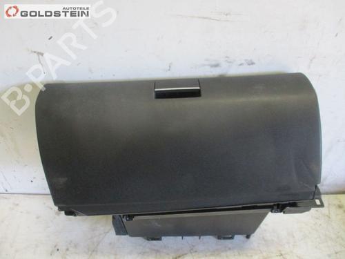 Used Glove box MERCEDES-BENZ B-CLASS Sports Tourer (W245) B 180 CDI (245.207) (109 hp) 13760867