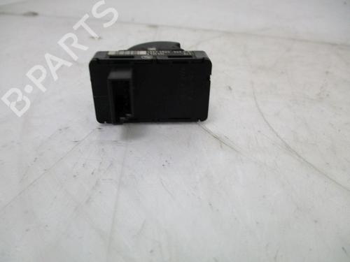 Switch BMW X1 (E84) xDrive 20 d | BP37098243I30 - Image 2