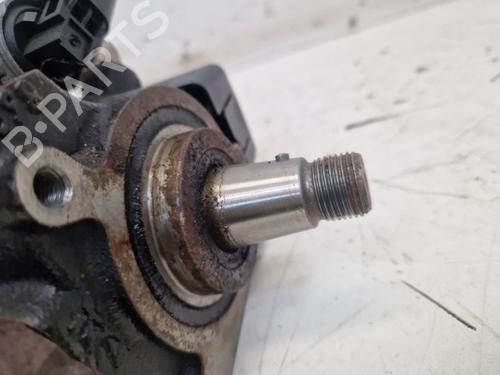 Pompe à injection VW GOLF PLUS V (5M1, 521) 1.6 TDI | BP31138205M78 