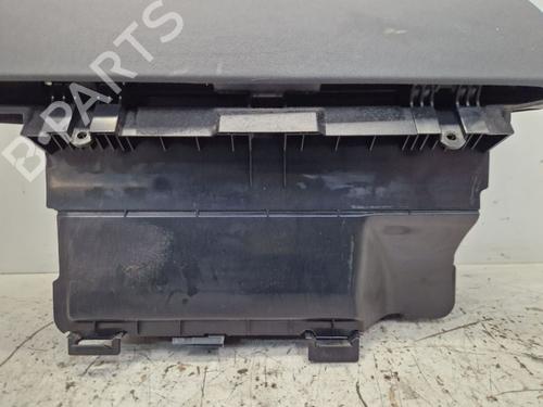 Handskerum VOLVO V70 II (285) D5 | BP29523471C95 