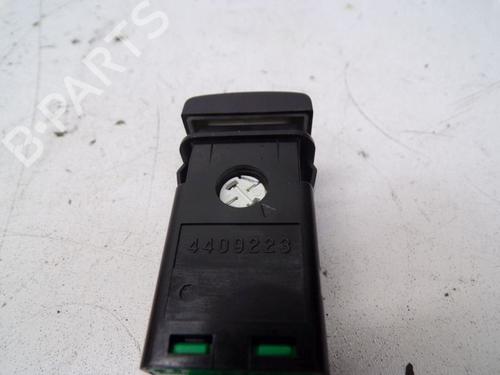 Switch SAAB 9-3 (YS3D) 2.0 Turbo | BP37117447I30 - Image 4
