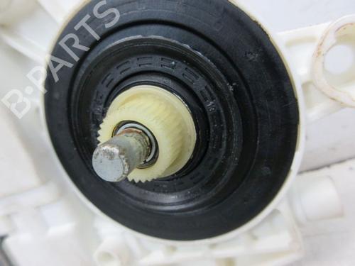 Right front window motor PEUGEOT 407 Coupe (6C_) 2.7 HDi | BP37123873E20 - Image 3