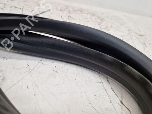 Rubber door seal MITSUBISHI COLT VII Hatchback (VB_) 1.0 MPi (VBXG0) | BP29523790C142 