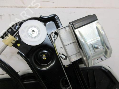 Front right window mechanism TESLA MODEL Y (5YJY) EV Performance All-wheel Drive | BP38505596C23 - Image 4