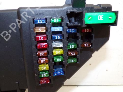 Fuse box SAAB 9-3 (YS3F, E79, D79, D75) 2.2 TiD | BP29084940E1