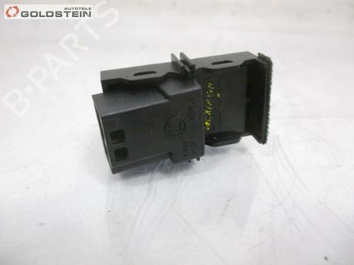 Switch VOLVO V70 III (135) D5 | BP37104772I30 - Image 3