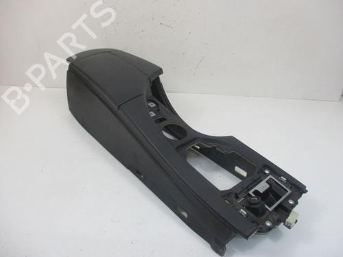 Console centrale Console centrale BMW 5 Touring (E61) 525 d (177 hp) 37116230 37116230
