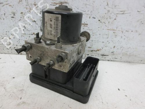 Used Electronic module SUZUKI GRAND VITARA II (JT, TE, TD) 1.6 All-wheel Drive (JB416) (106 hp) 19297349