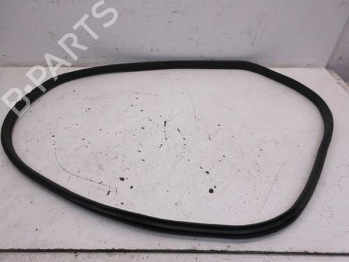 Used Rubber door seal MERCEDES-BENZ CLA Coupe (C117) CLA 180 (117.342) (122 hp) 29096054