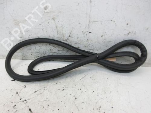 Used Rubber door seal OPEL ASTRA J (P10) 1.6 (68) (115 hp) 19299107