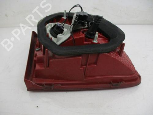 Right tailgate light VW PASSAT B7 (362) 1.6 TDI | BP37098216C80 - Image 5