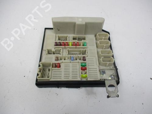 Used Fuse box RENAULT KANGOO / GRAND KANGOO II (KW0/1_) 1.5 dCi 85 (KW0K, KW0L, KW0B) (86 hp) 18793277