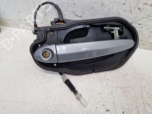 Used Front right exterior door handle BMW X3 (E83) 2.0 d (150 hp) 27239877