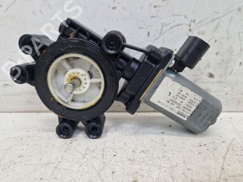 Left front window motor FIAT 500 (312_) 1.2 (312AXA1A) | BP37133922E21 - Image 3