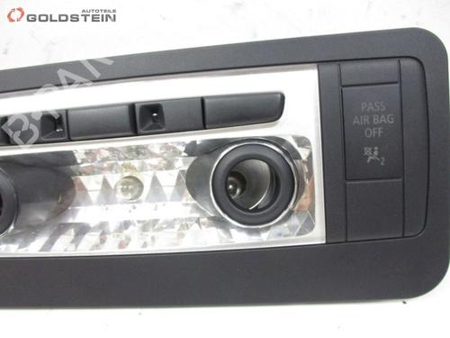 Interior roof light BMW 1 Convertible (E88) 120 d | BP37108788I8 - Image 3