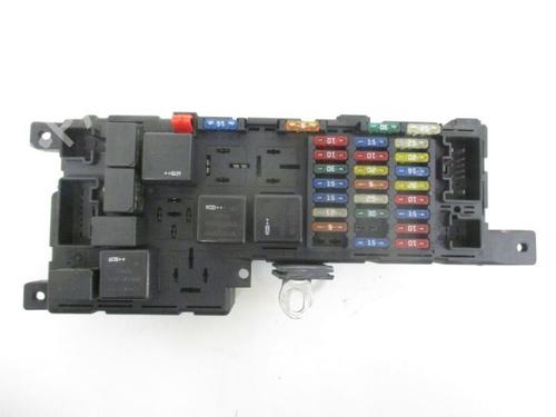 Used Fuse box Fuse box 37110262 37110262