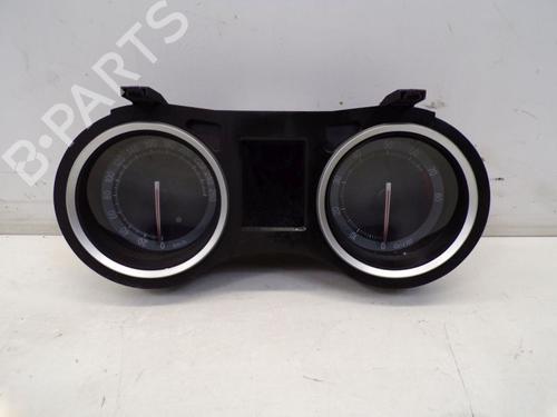 Used Instrument cluster Instrument cluster 37132406 37132406